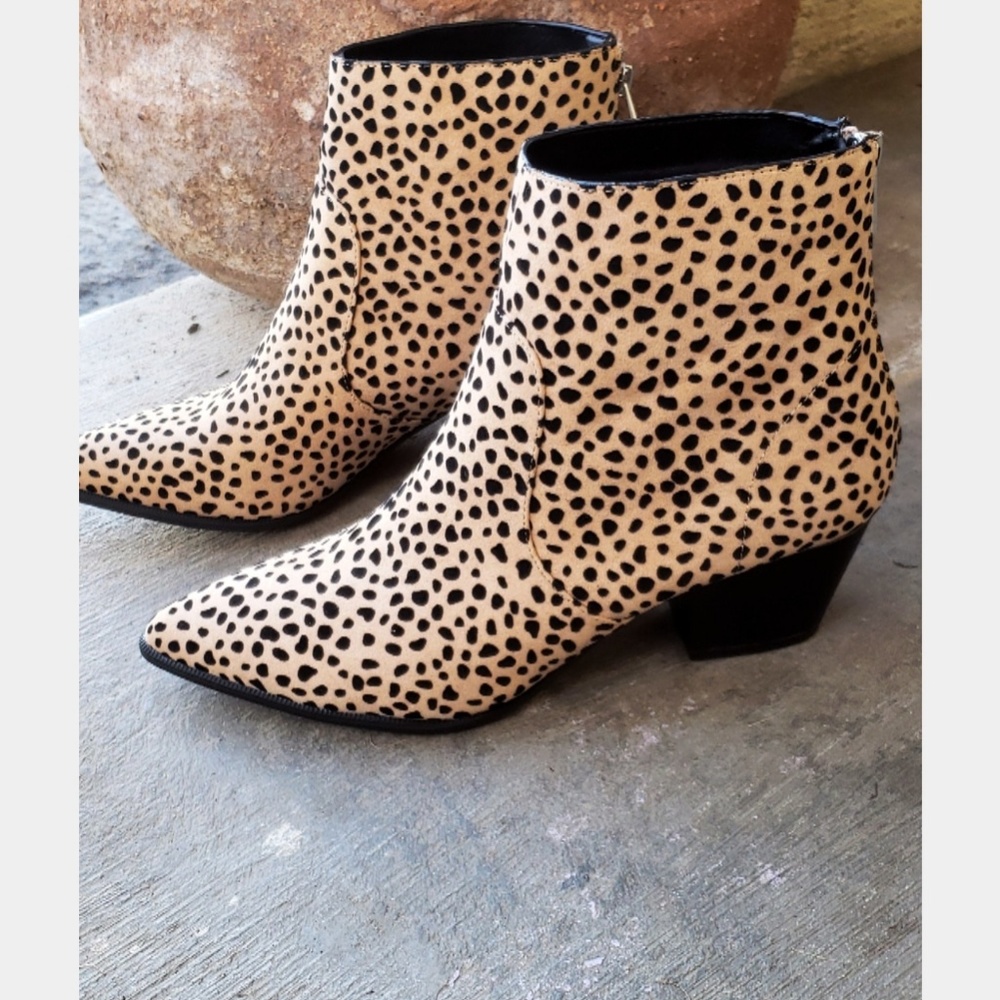🚨ON SALE//Festival Szn//Tan leopard Booties - Picture 2 of 8